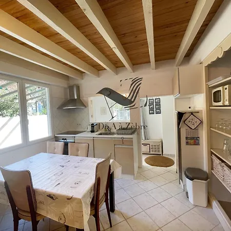 La Petite Cepe - Au Bord De La Et De La Foret